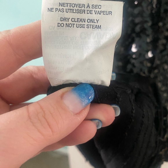 Le Château sequin LBD - Picture 4 of 7